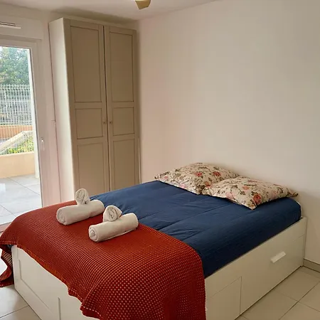 New With Terrace And Private Parking * 勒拉旺杜
